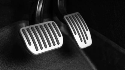 Tesla Model 3 og Y: Performance pedal sæt