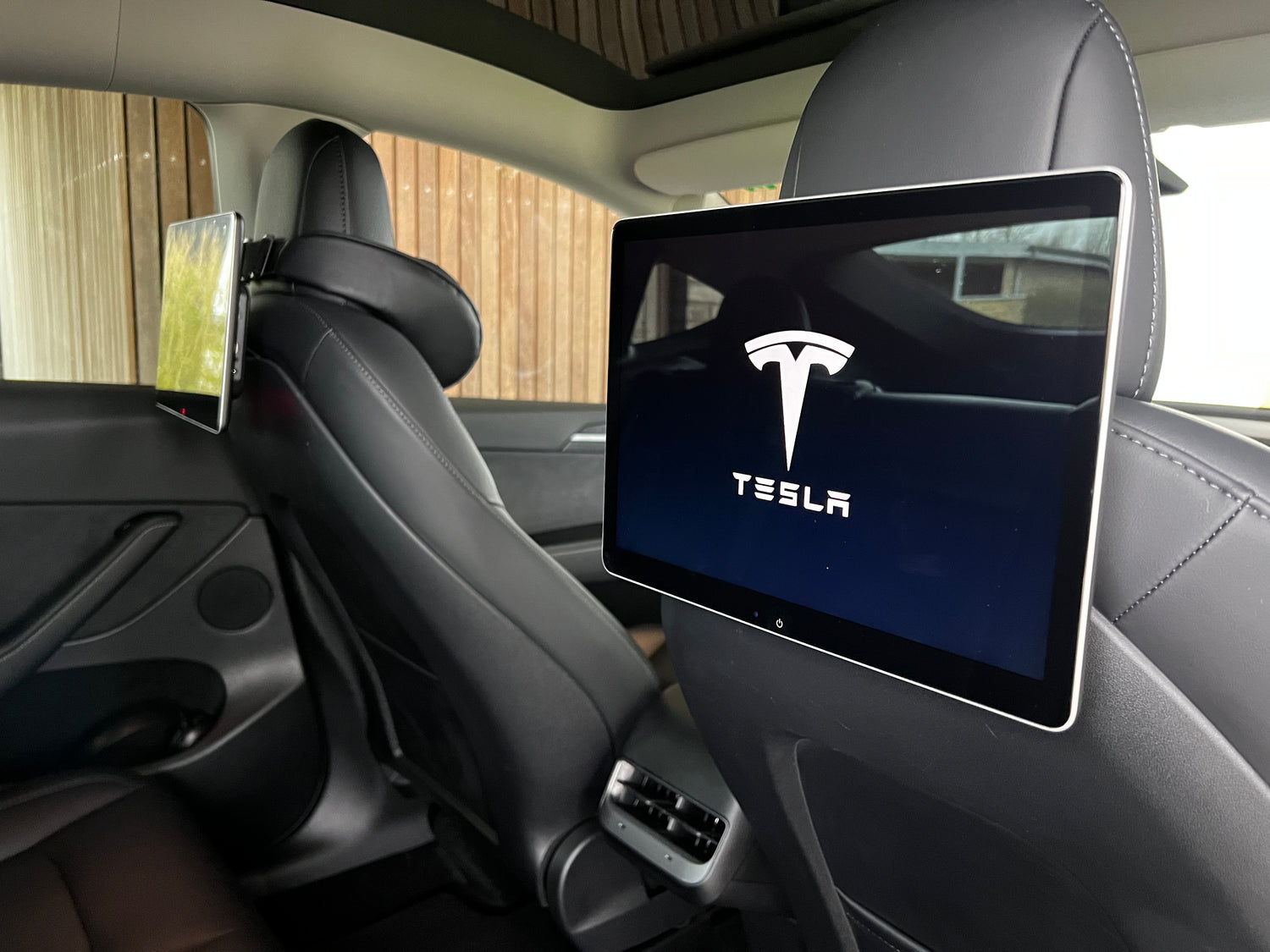 Tesla Model 3/Y: 12&quot; 4K Android Bagsæde Skærm (2 stk.)